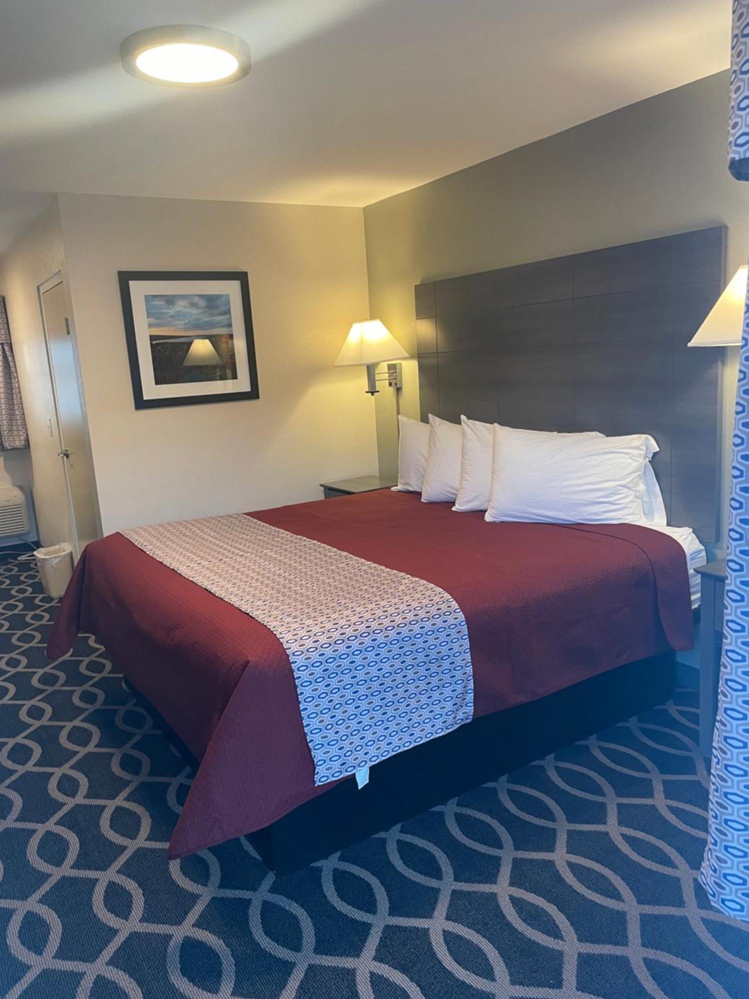 The Springwater Inn Итака Экстерьер фото